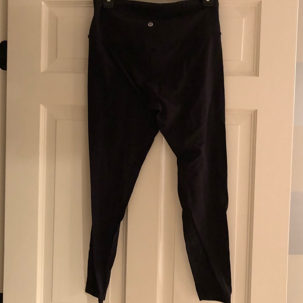 Lulu Lemon. Tight legged seamless pant